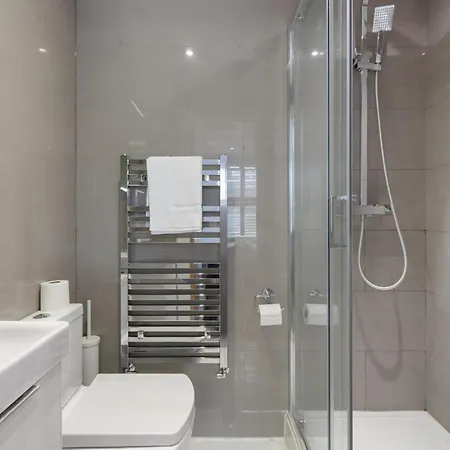 5 Bedroom Flat In Paddington London Exterior photo