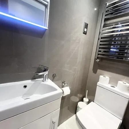 5 Bedroom Flat In Paddington London Exterior photo