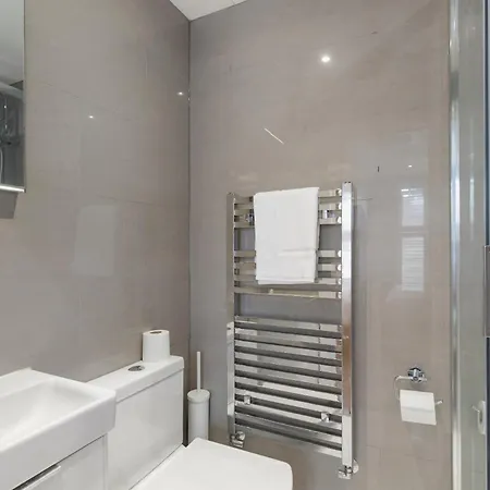 5 Bedroom Flat In Paddington London Exterior photo